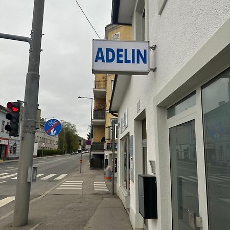 Хостел Adelin Вена Экстерьер фото