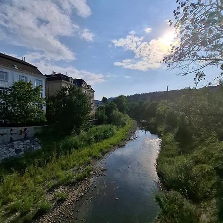 Хостел Adelin Вена Экстерьер фото